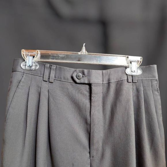 Vintage Men's Pleated Dress Pants, 30"x32", Gray - Picture 2 of 5